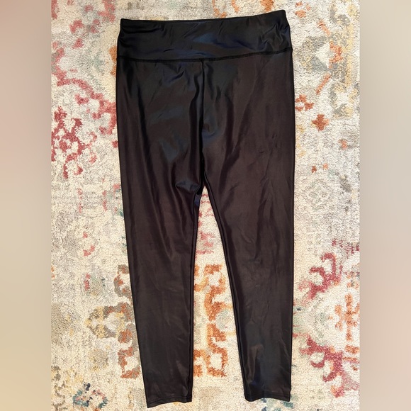 Wild Fable High-Waisted Black Liquid Leggings Size Large - Picture 5 of 8
